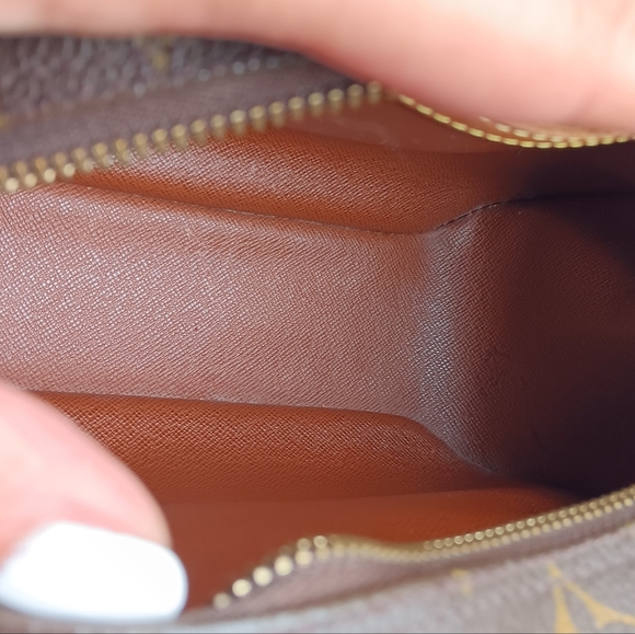 ✨️ Louis Vuitton EUC Blois Crossbody Bag Monogram Vintage 2003  ✨ - Picture 15 of 17